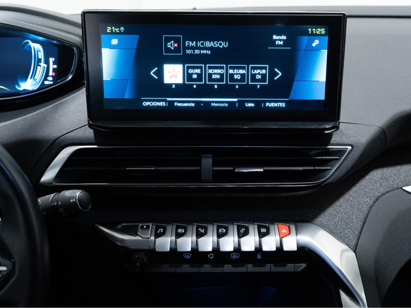 Peugeot 3008 Plug-in Hybrid 225 e-EAT8 Allure