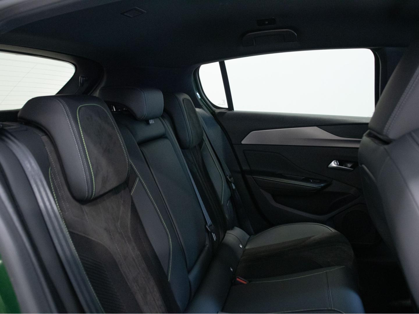 Peugeot 308 5P GT Puretech 130 S&S EAT8