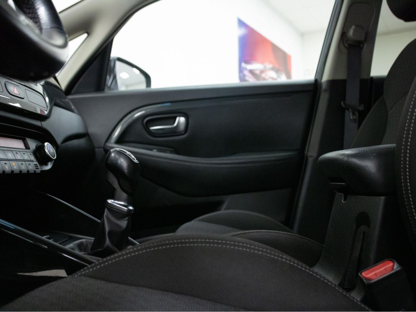 Kia Carens 1.6 GDi 99kW (135CV) Drive
