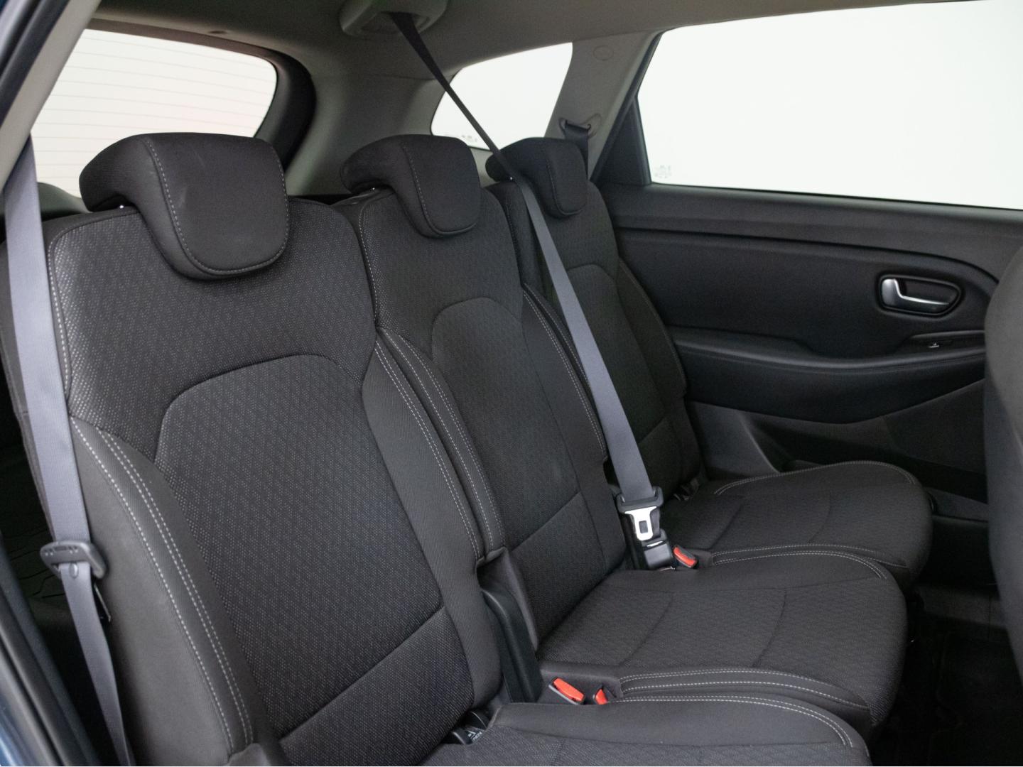 Kia Carens 1.6 GDi 99kW (135CV) Drive