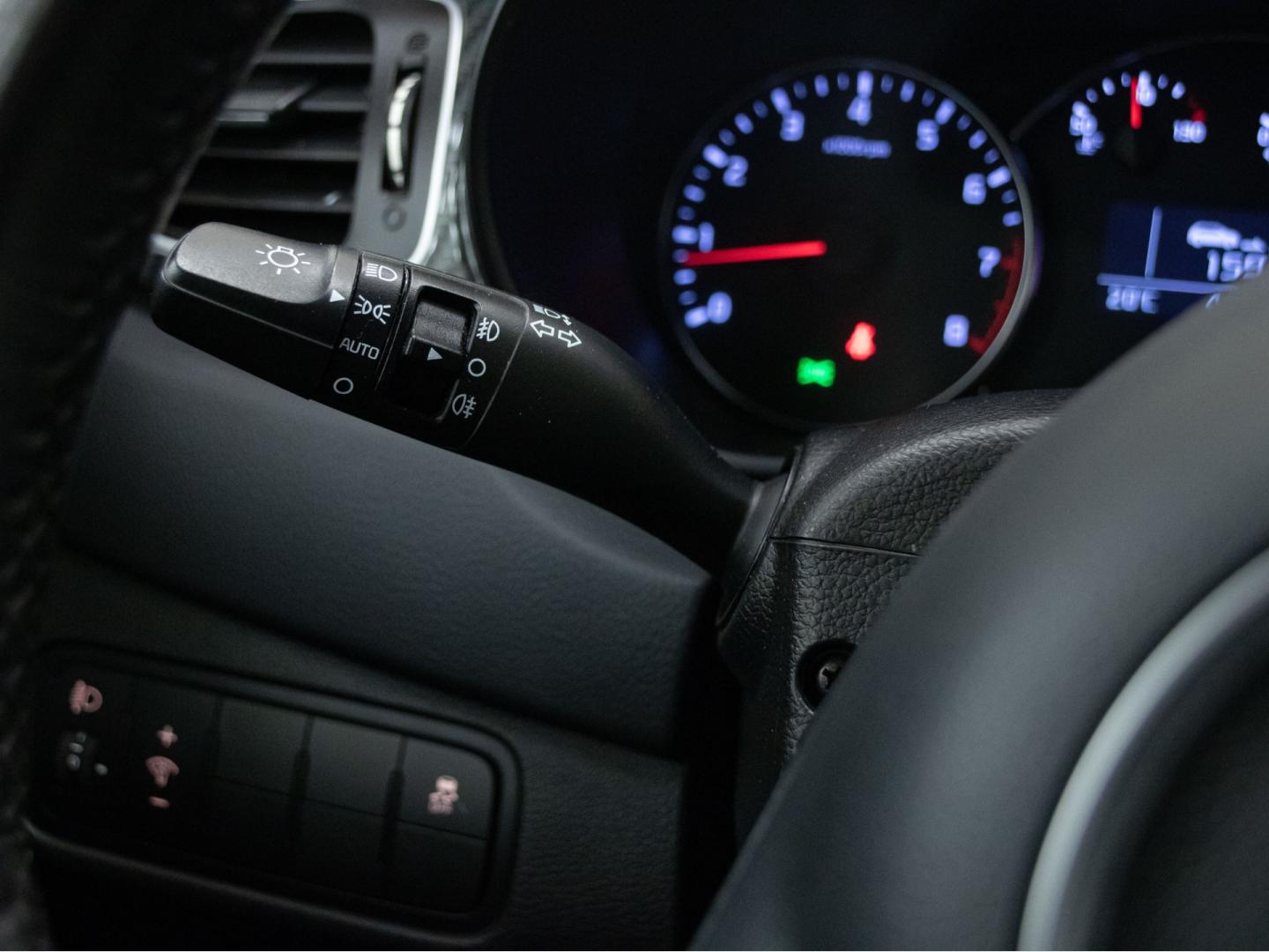 Kia Carens 1.6 GDi 99kW (135CV) Drive