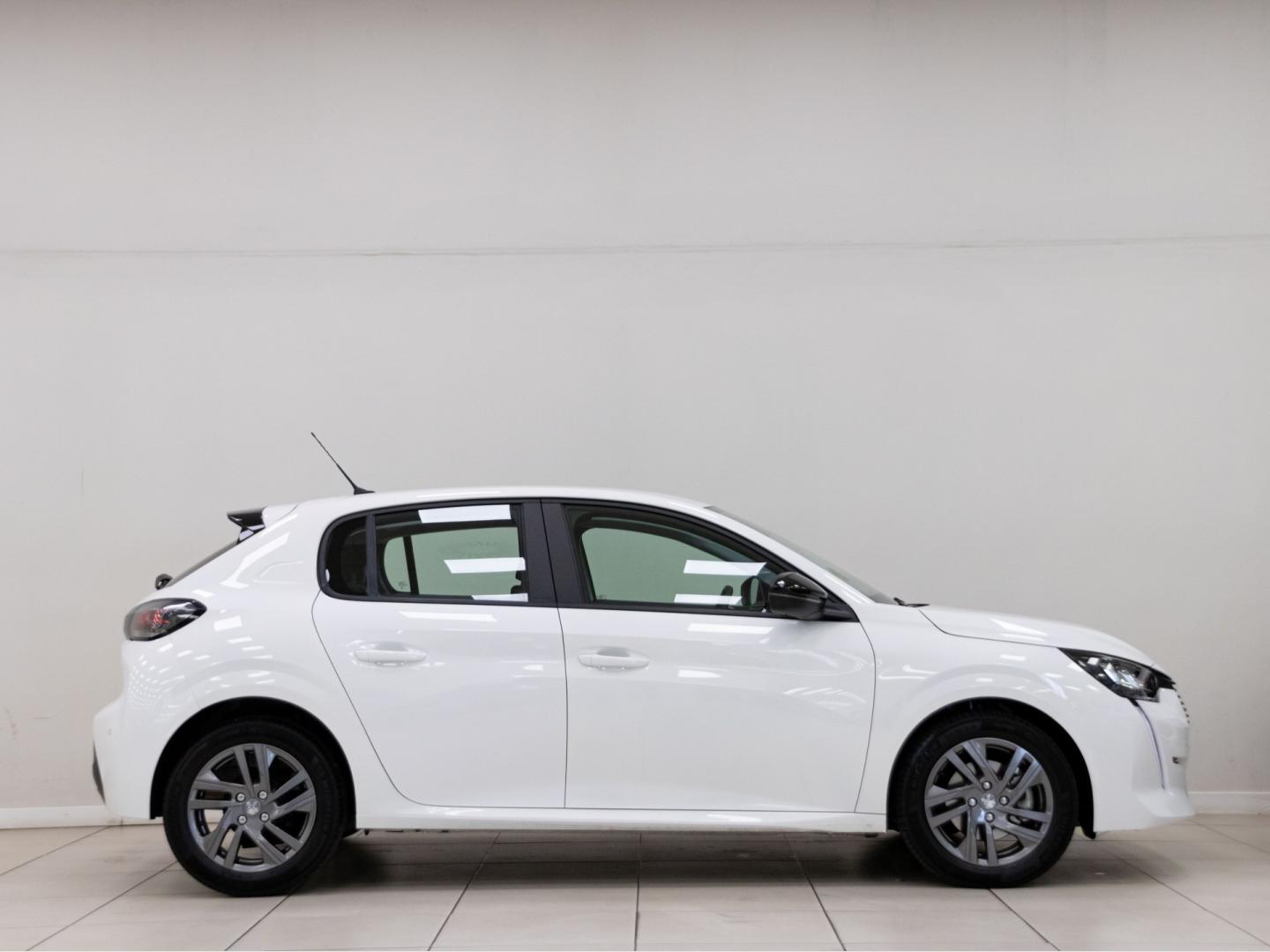 Peugeot 208 BlueHDi 73kW (100CV) Active Pack