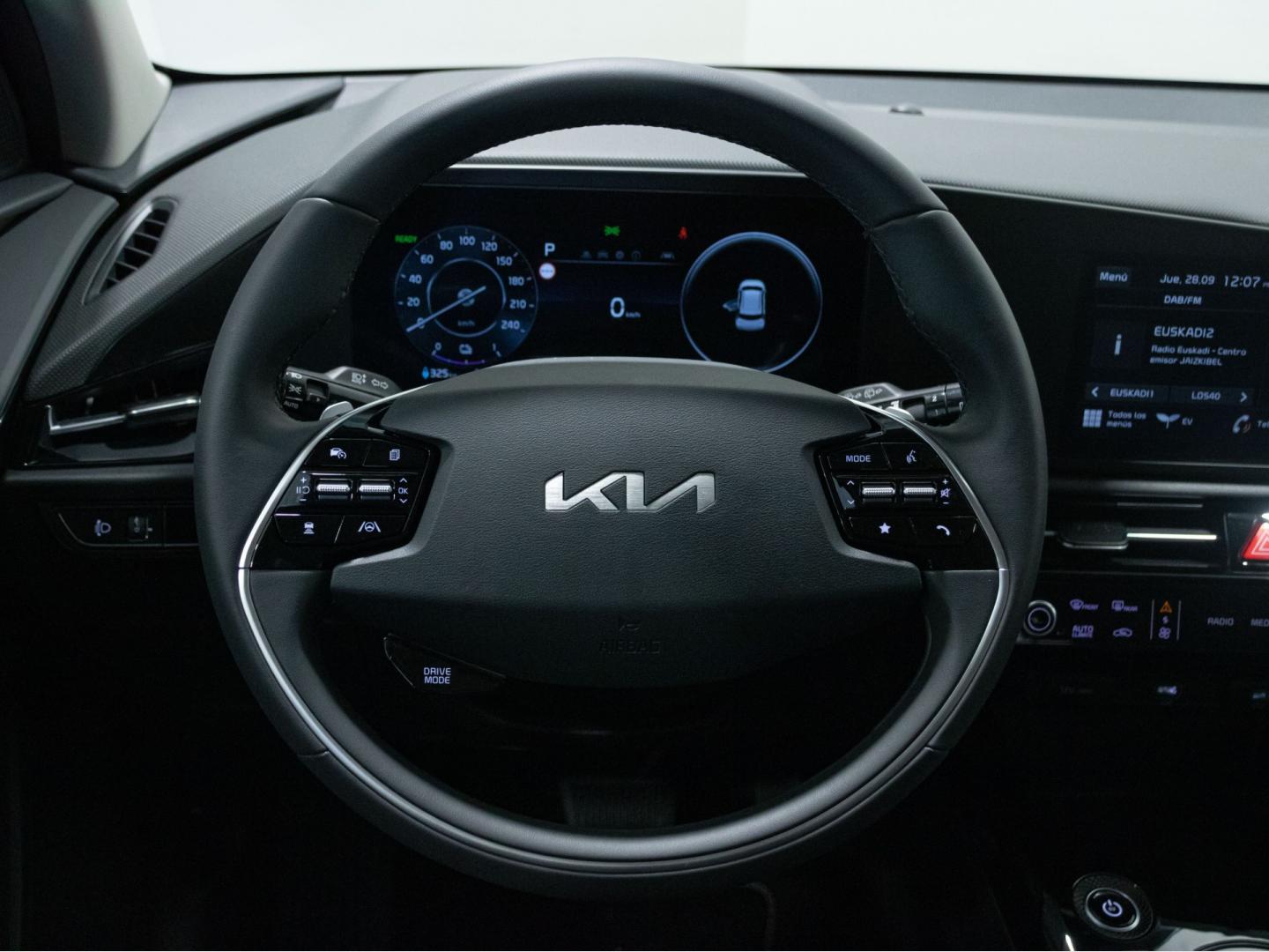 Kia e-Niro e-Niro 150kW Concept (Long Range)