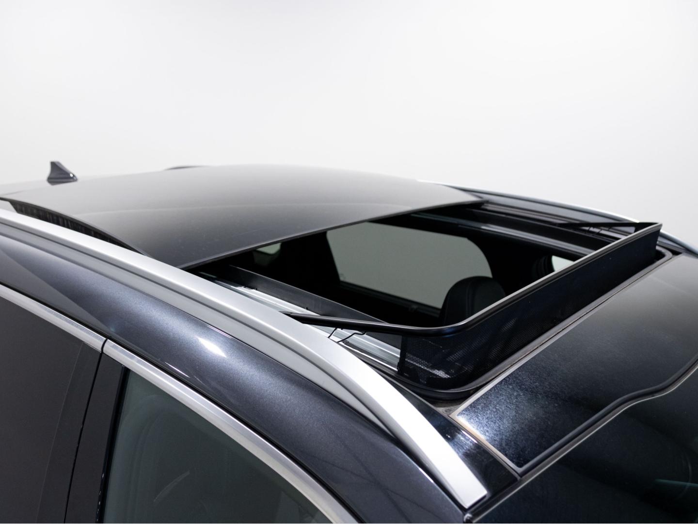 Kia Sorento 1.6 T-GDi HEV Emo 4x4 7pl (P.Luxury)