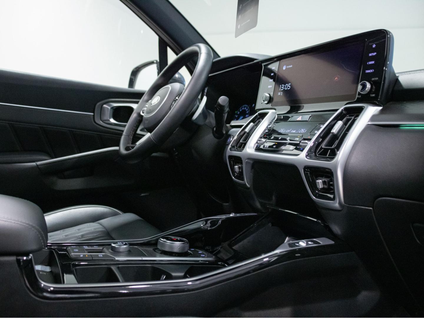 Kia Sorento 1.6 T-GDi HEV Emo 4x4 7pl (P.Luxury)