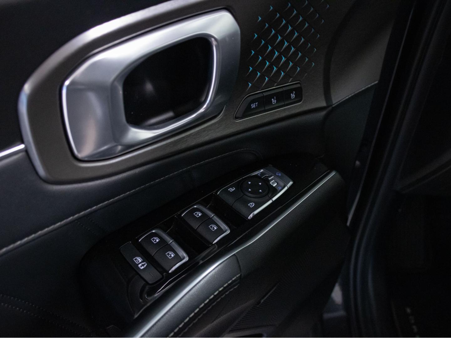 Kia Sorento 1.6 T-GDi HEV Emo 4x4 7pl (P.Luxury)