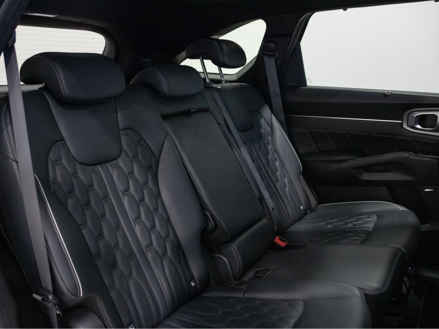 Kia Sorento 1.6 T-GDi HEV Emo 4x4 7pl (P.Luxury)