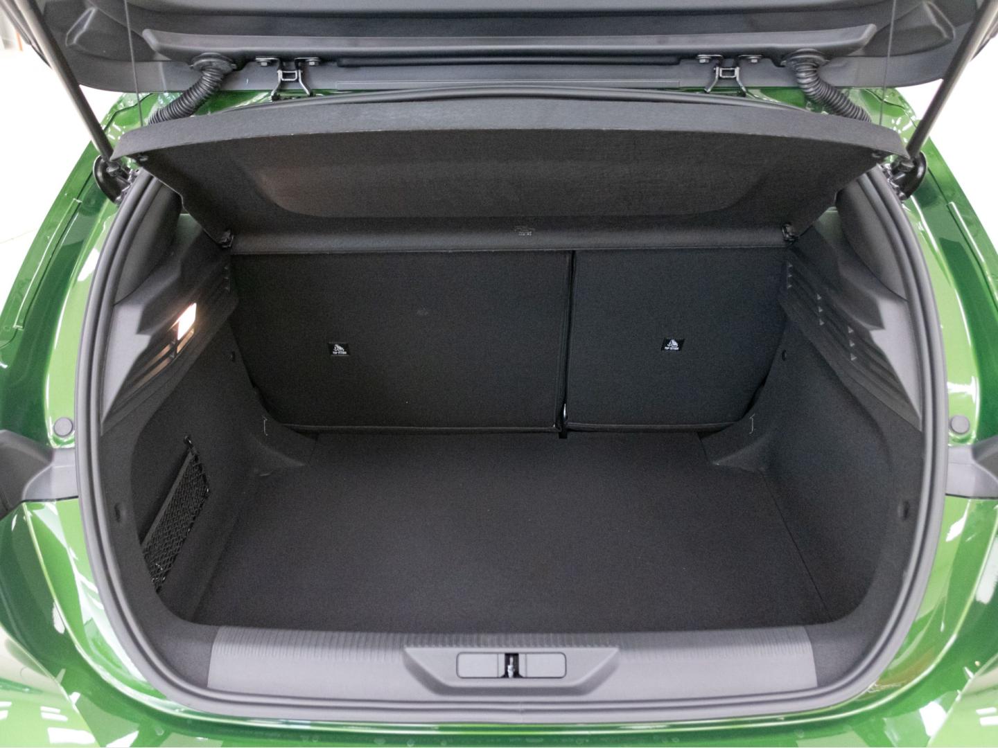 Peugeot 308 5P Active Pack BlueHDi 130 S&S MAN