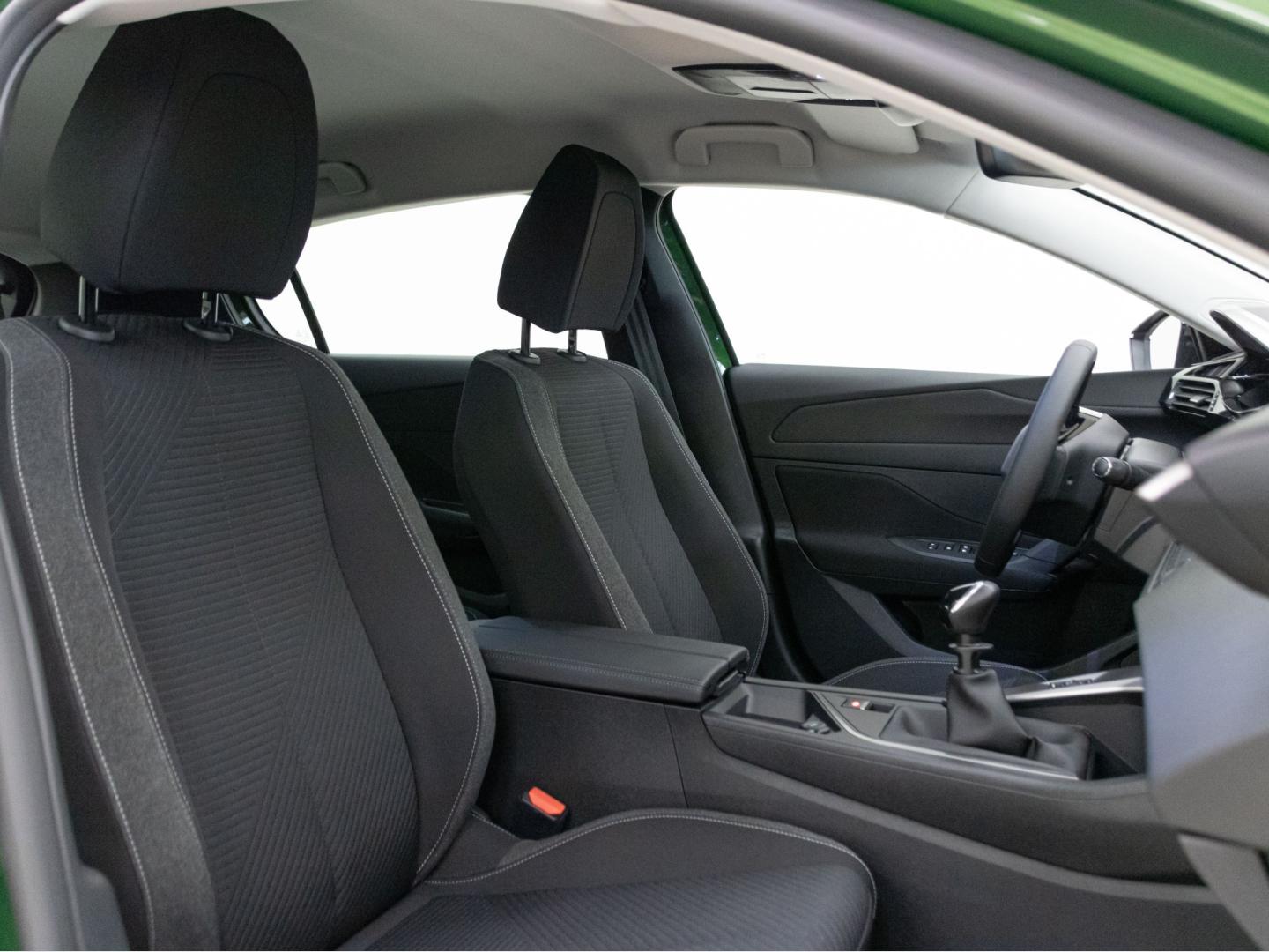 Peugeot 308 5P Active Pack BlueHDi 130 S&S MAN