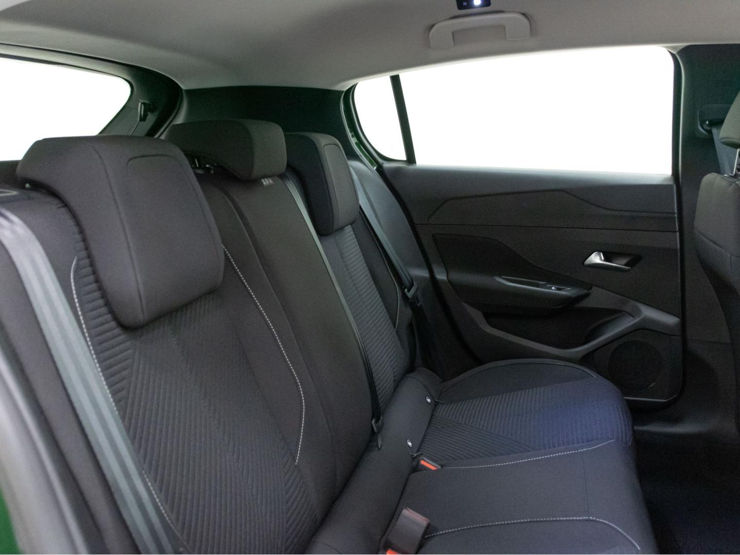Peugeot 308 5P Active Pack BlueHDi 130 S&S MAN