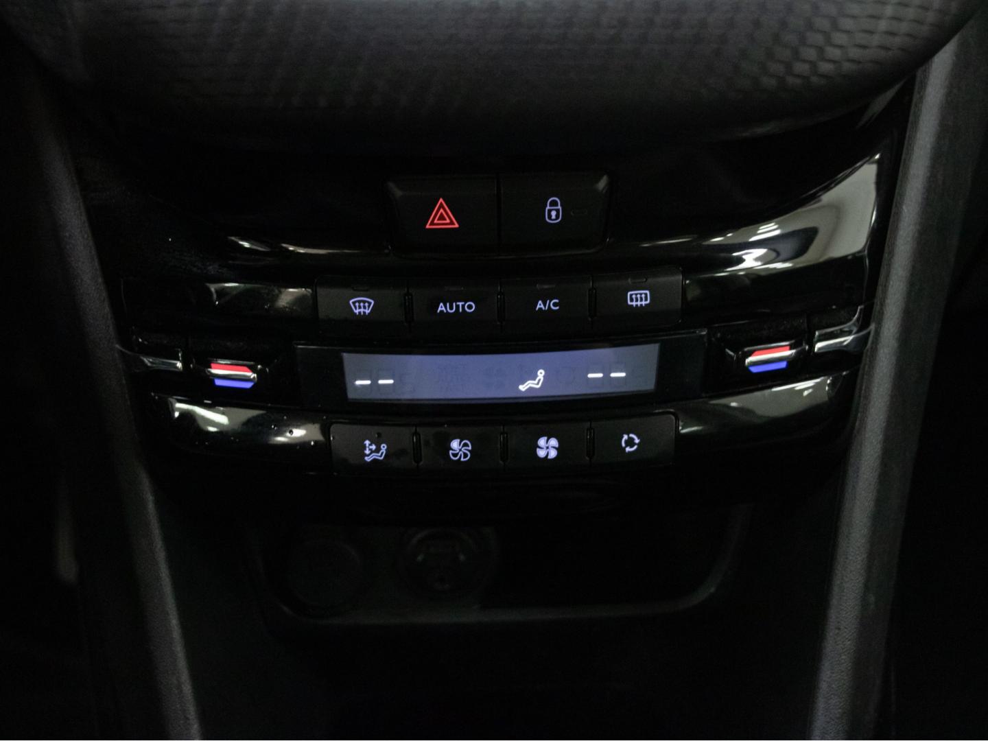 Peugeot 2008 Allure 1.6 BlueHDi 120
