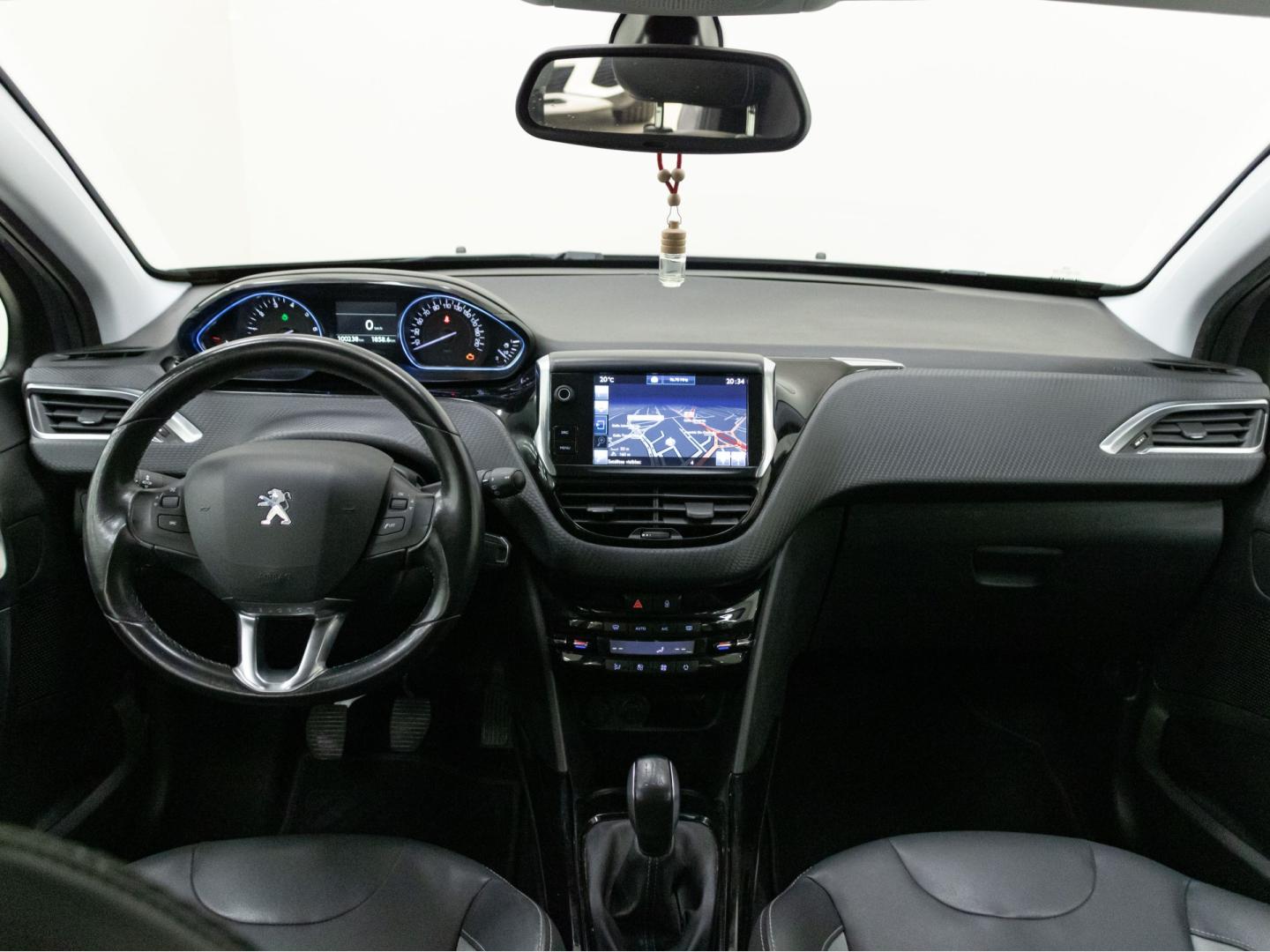 Peugeot 2008 Allure 1.6 BlueHDi 120
