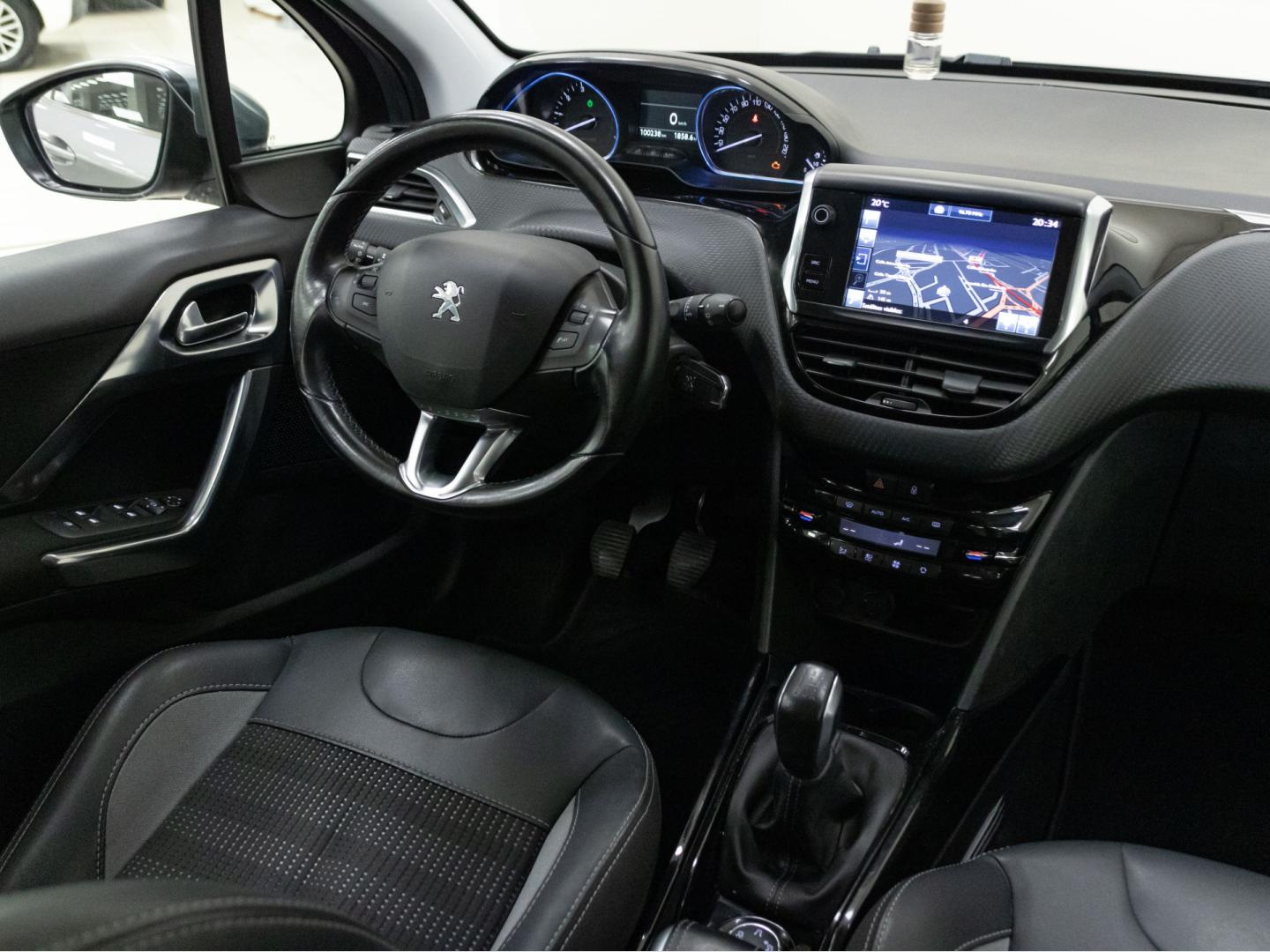 Peugeot 2008 Allure 1.6 BlueHDi 120