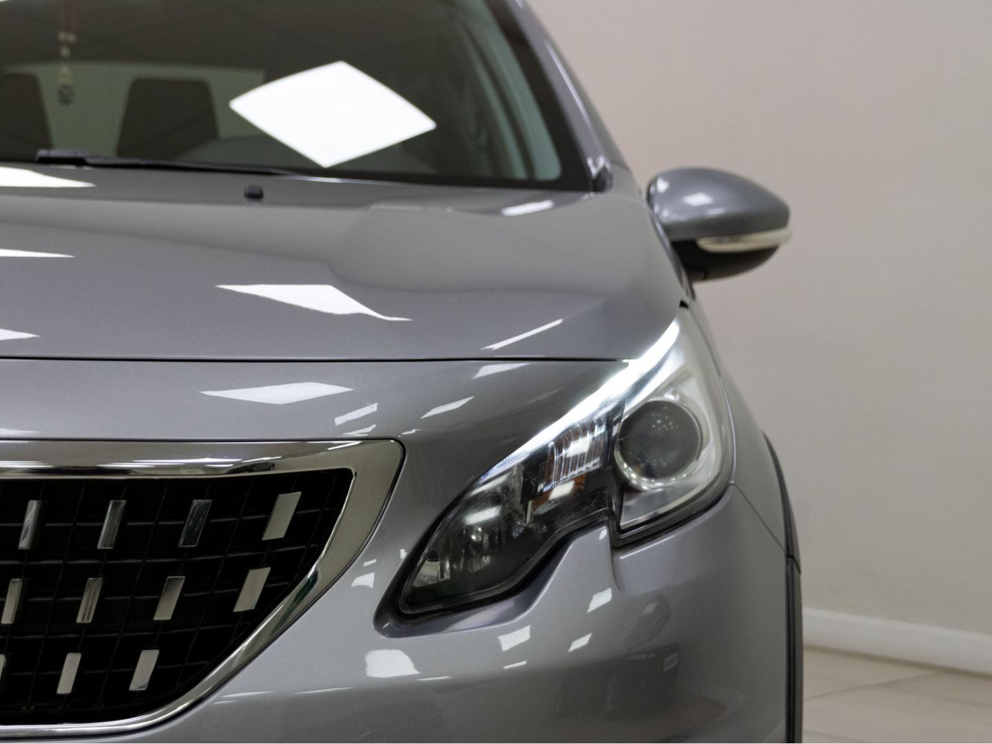 Peugeot 2008 Allure 1.6 BlueHDi 120