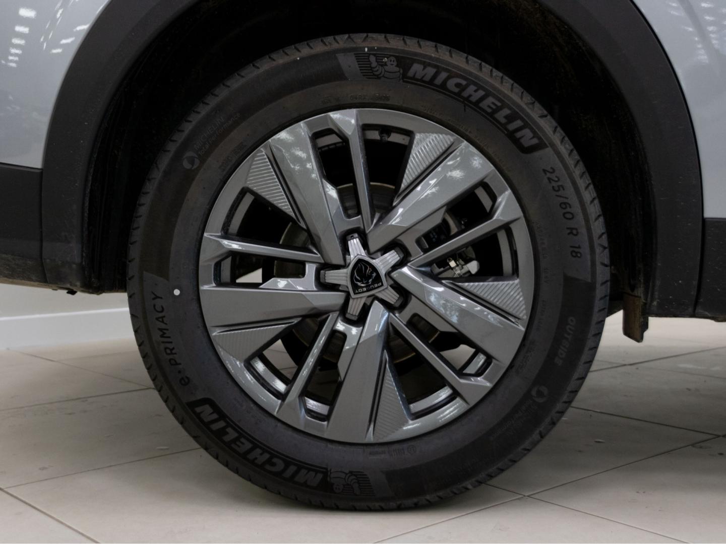 Peugeot 5008 1.2 107KW Allure eDCS6