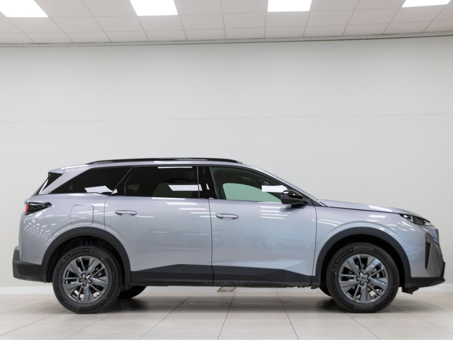 Peugeot 5008 1.2 107KW Allure eDCS6