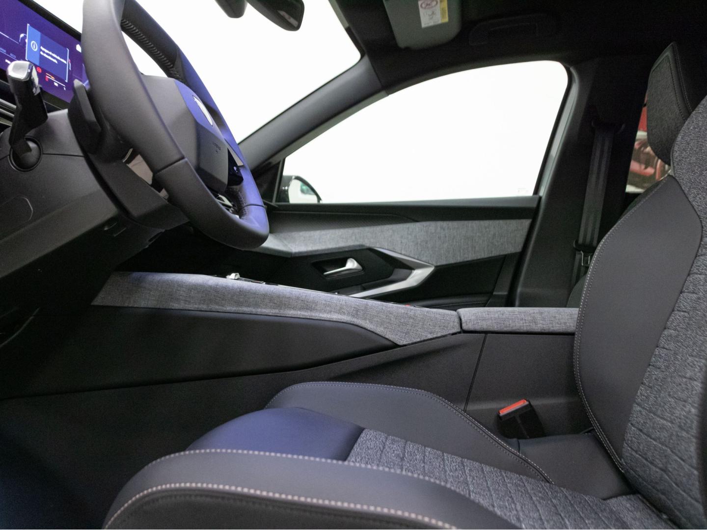 Peugeot 5008 1.2 107KW Allure eDCS6