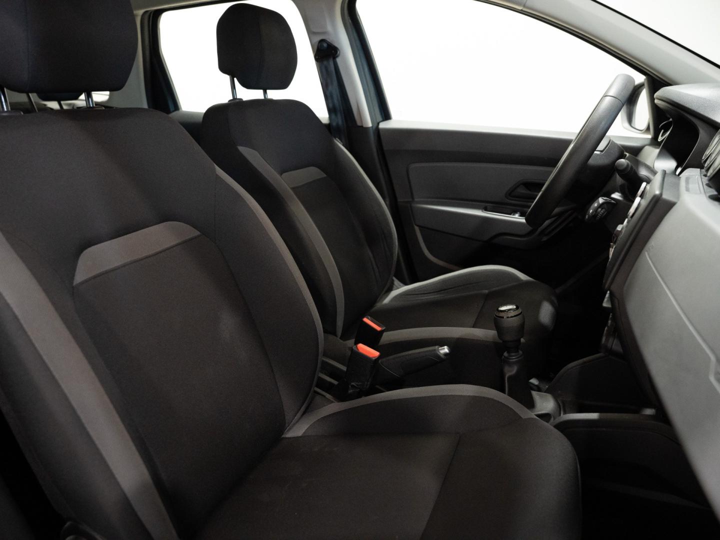 Dacia Duster Essent. Blue dCi 85kW (115CV) 4X2