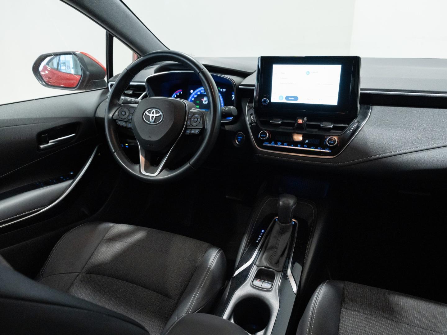 Toyota Corolla 1.8 125H STYLE E-CVT