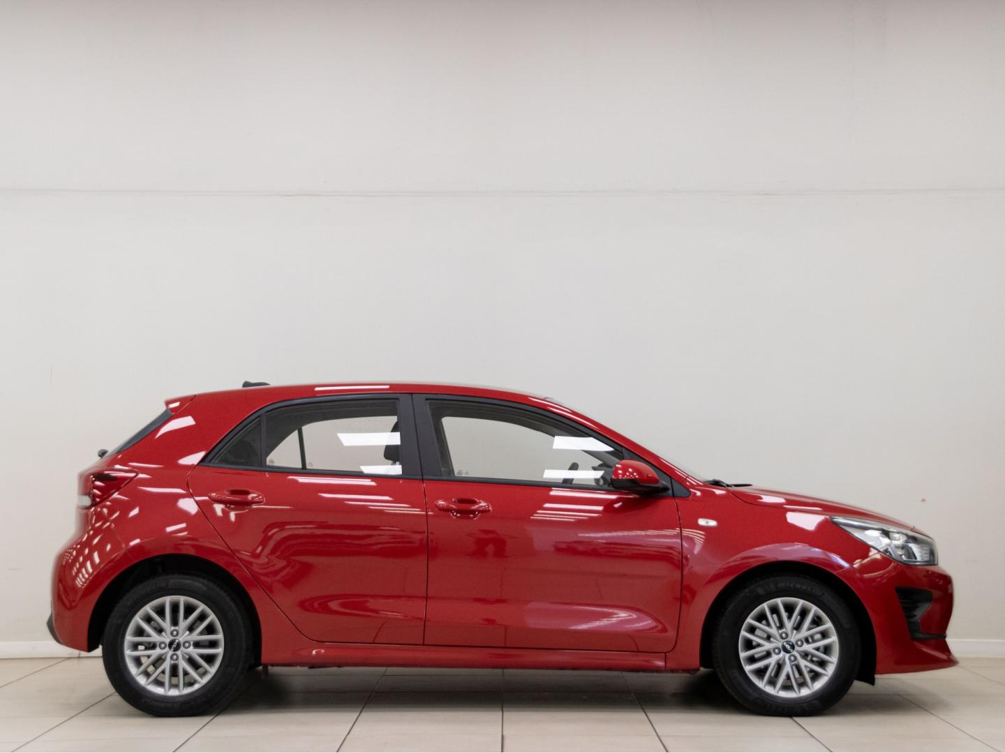 Kia Rio 1.2 DPi 62kW (84CV) Concept