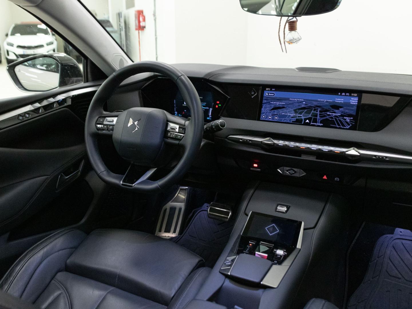 DS DS 4 E-TENSE 225 TROCADERO