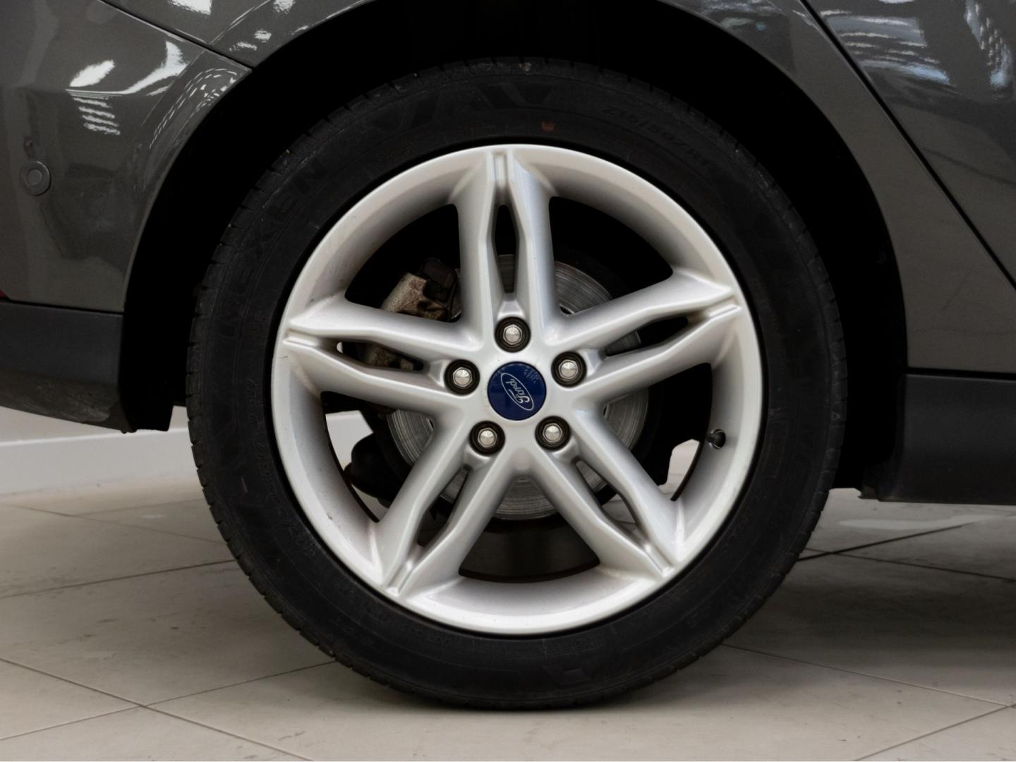 Ford Focus 1.0 Ecoboost A-S-S 92kW Titanium