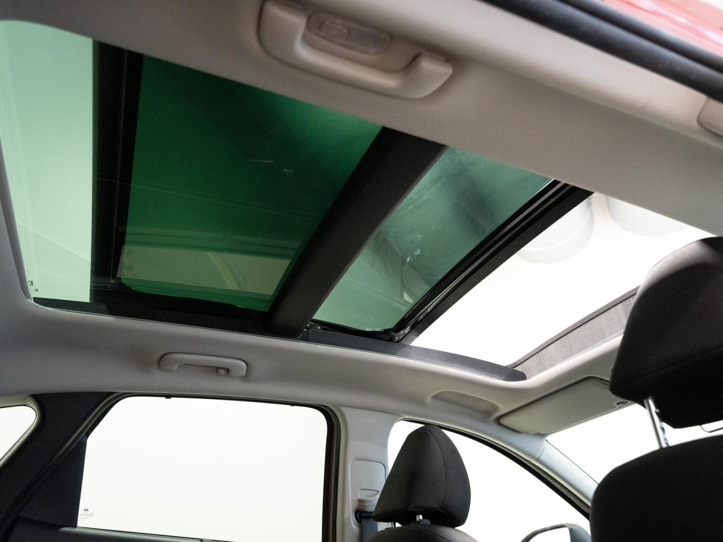 Hyundai Tucson 1.6 CRDI 100kW (136CV) 48V Tecno Sky