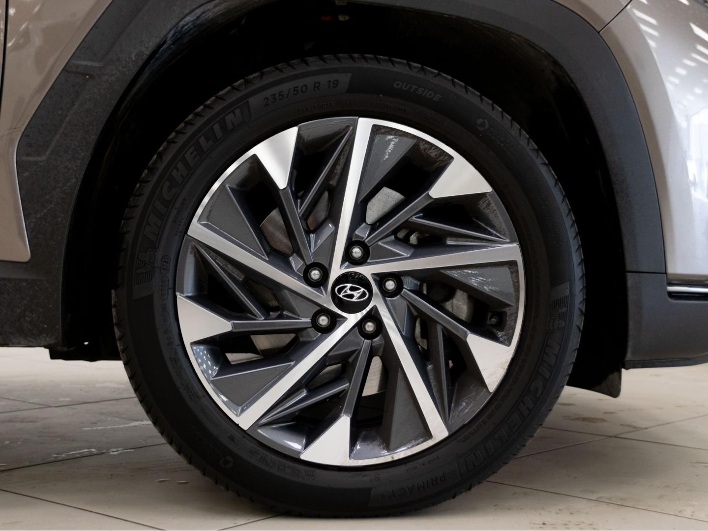 Hyundai Tucson 1.6 CRDI 100kW (136CV) 48V Tecno Sky