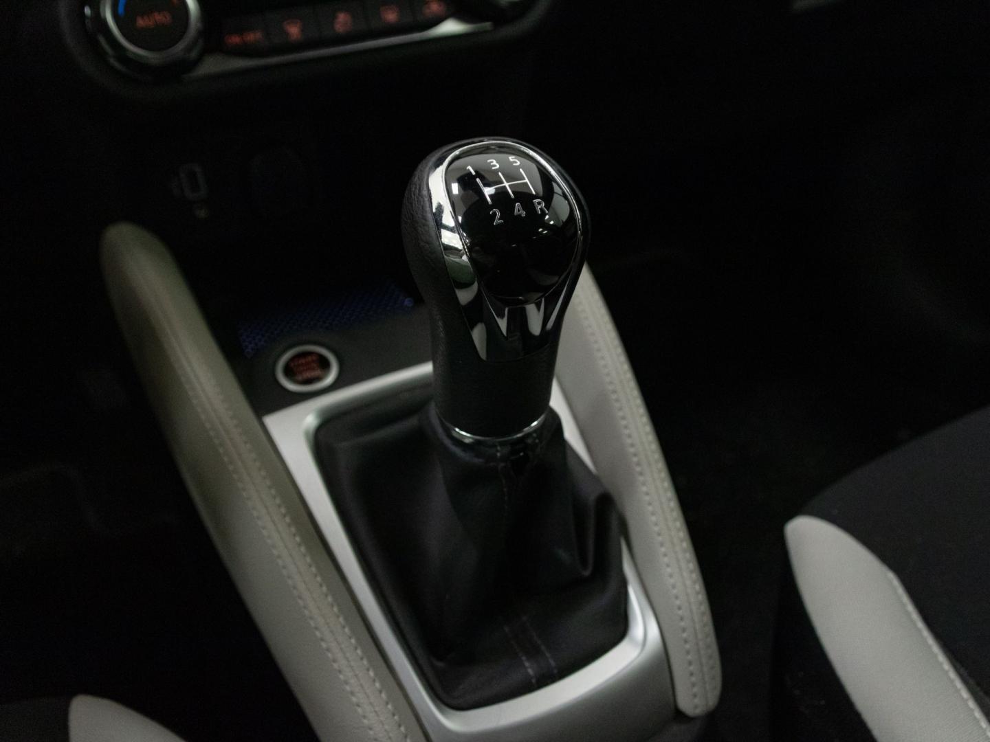 Nissan Micra IG-T 74 kW (100 CV) E6D Acenta