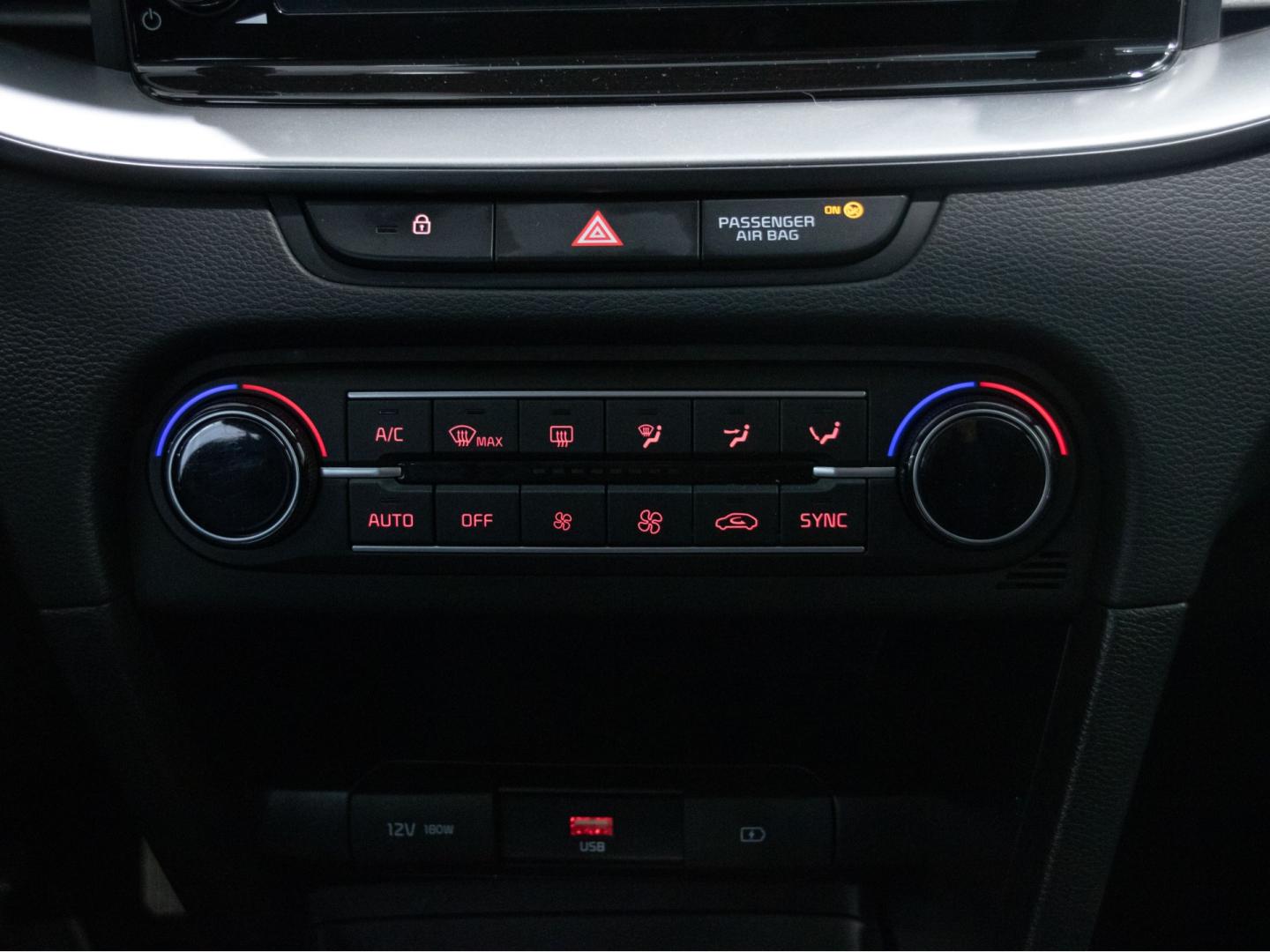 Kia Ceed 1.6 MHEV iMT 100kW (136CV) Drive