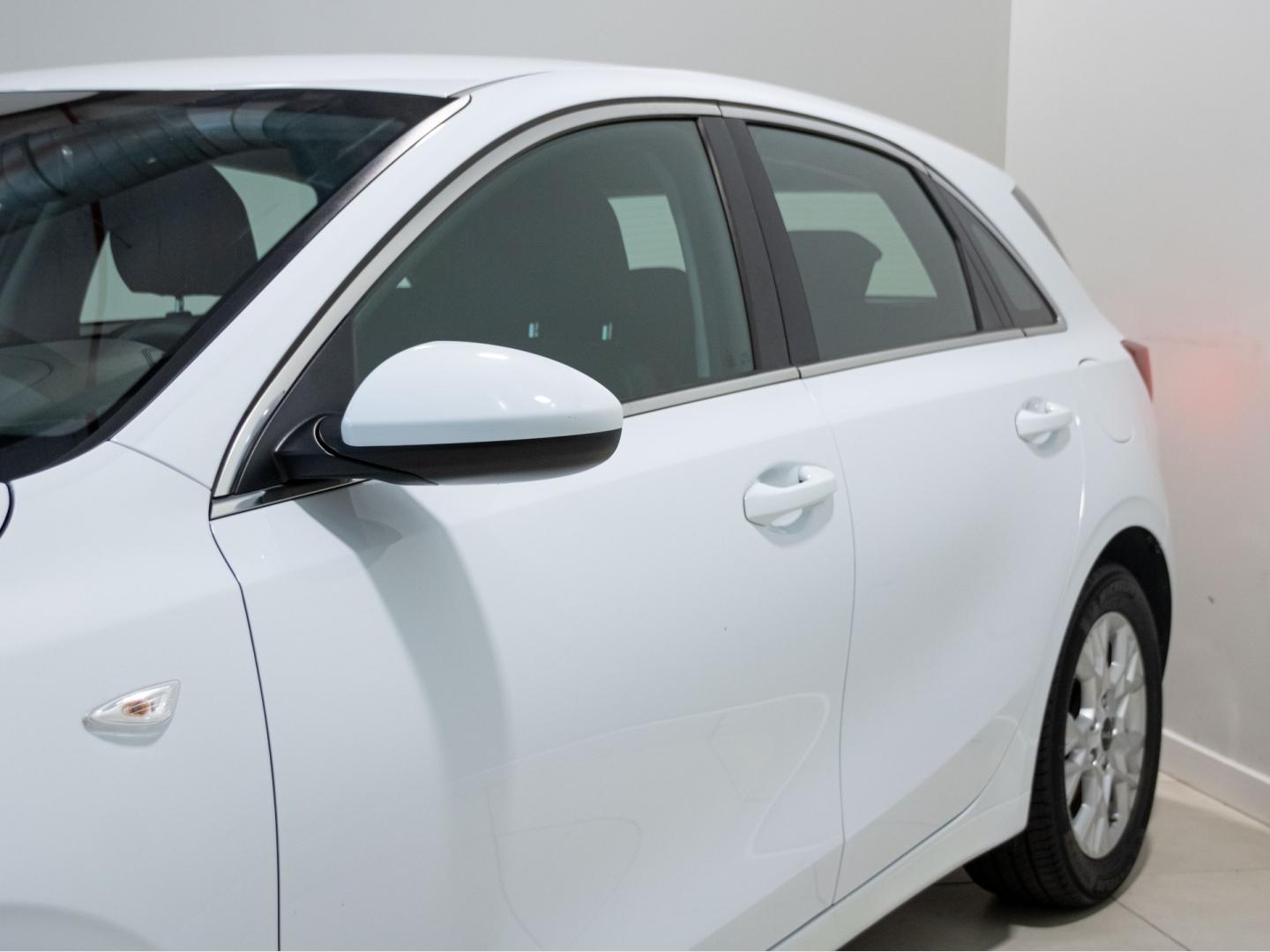 Kia Ceed 1.6 MHEV iMT 100kW (136CV) Drive