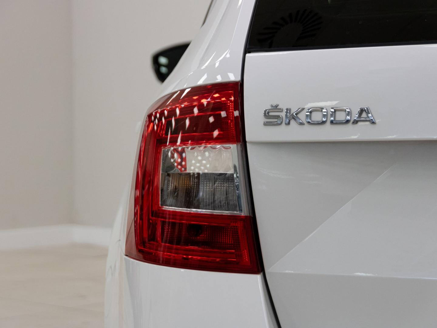 Skoda Octavia Combi 2.0 TDI CR 184cv RS