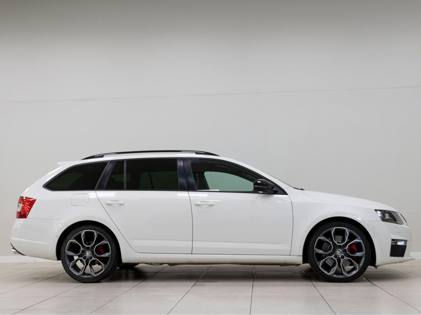Skoda Octavia Combi 2.0 TDI CR 184cv RS