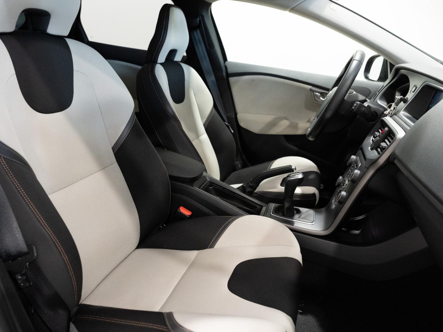 Volvo V40 Cross Country 2.0 T3 Cross Country