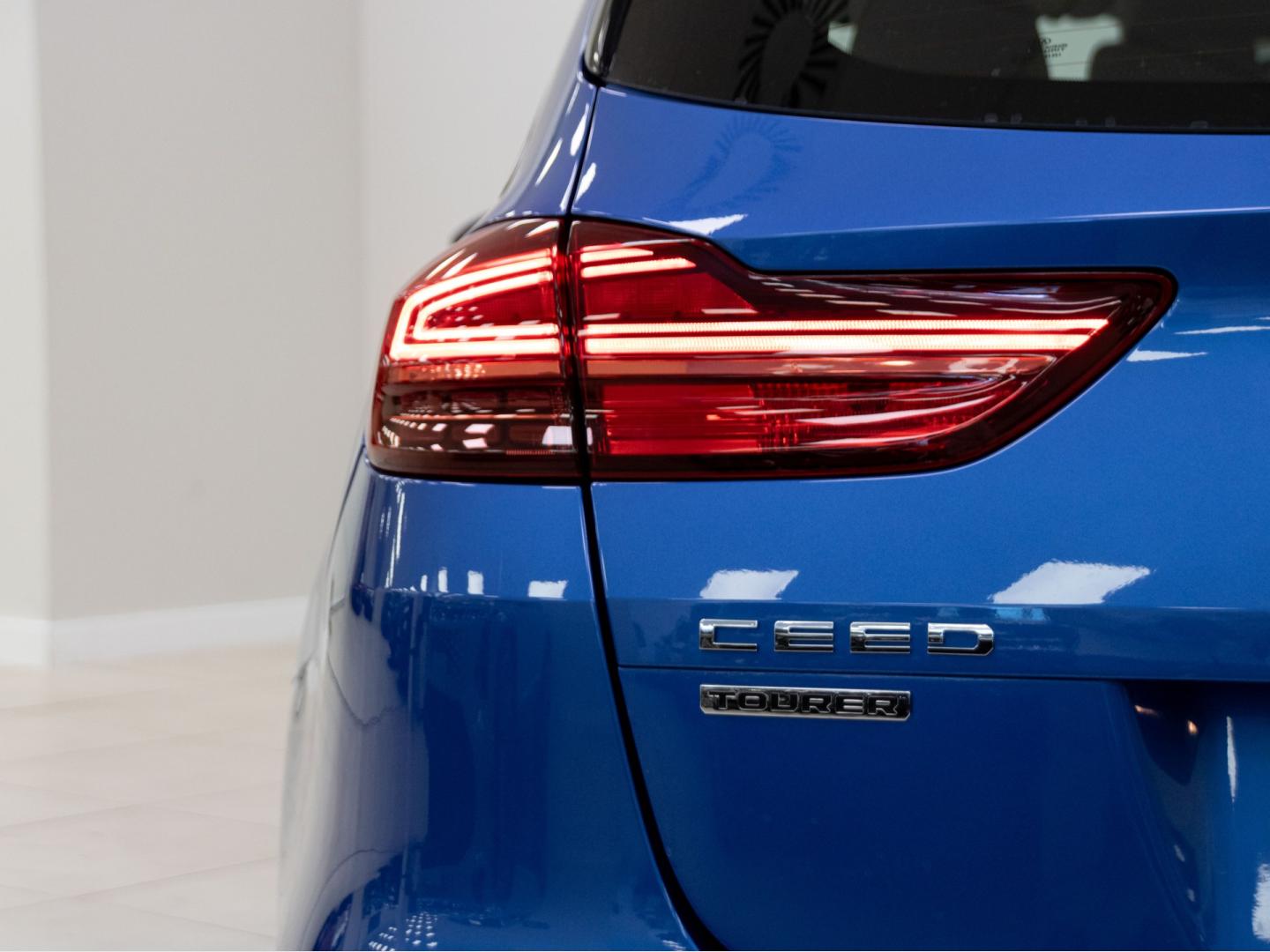 Kia Ceed Tourer Tourer 1.6 GDi PHEV 104kW (141CV) eTech