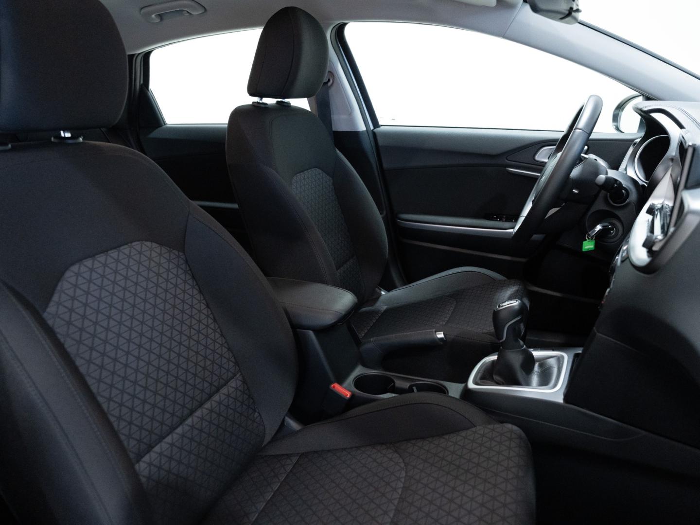 Kia Ceed 1.0 T-GDi 74kW (100CV)) Concept