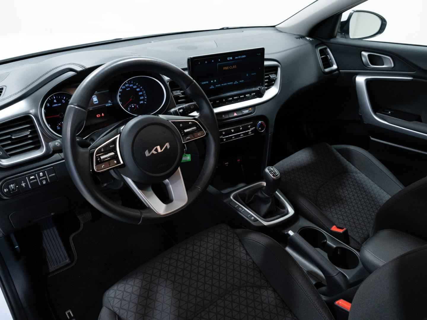 Kia Ceed 1.0 T-GDi 74kW (100CV)) Concept