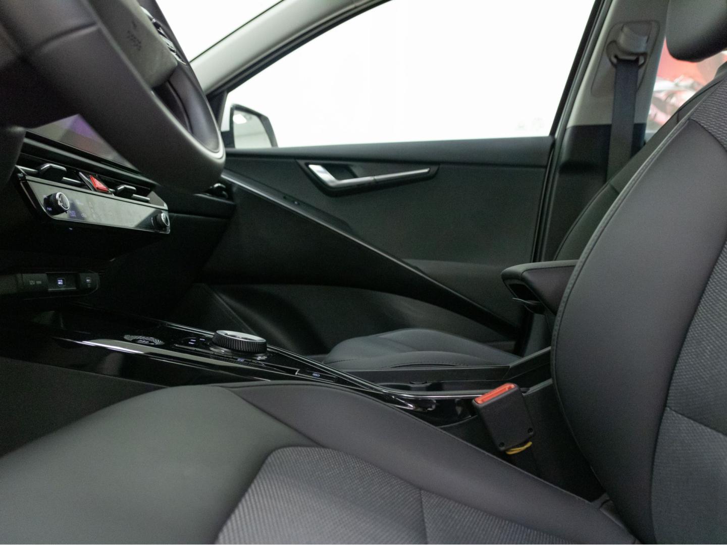 Kia Niro 1.6 GDi HEV 104kW (141CV) Drive