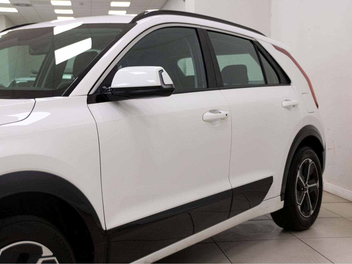 Kia Niro 1.6 GDi HEV 104kW (141CV) Drive