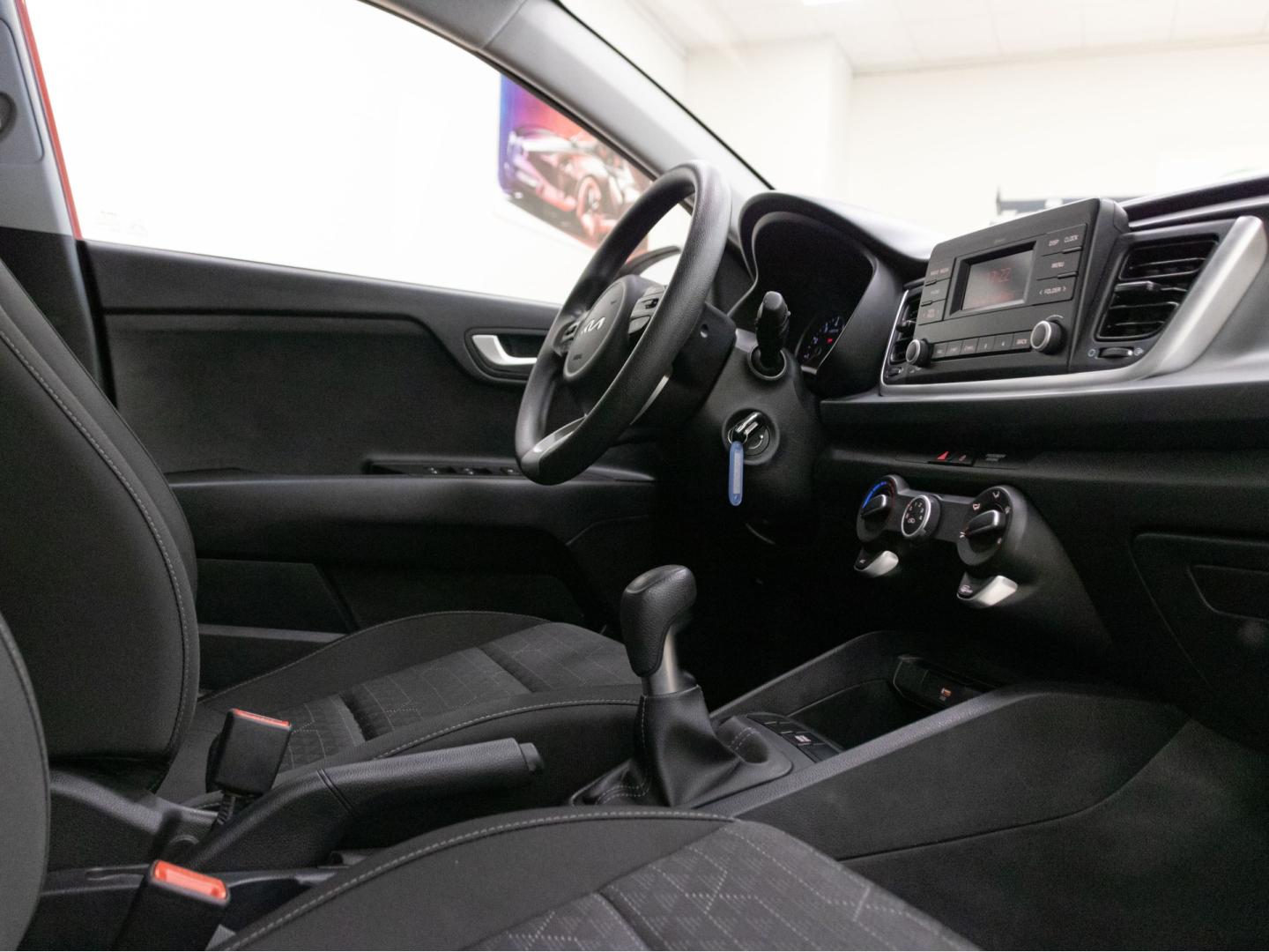 Kia Rio 1.0 T-GDi 74kW (100CV) MHEV iMT Concept