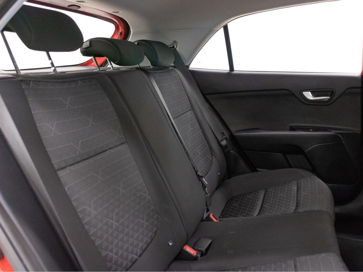 Kia Rio 1.0 T-GDi 74kW (100CV) MHEV iMT Concept