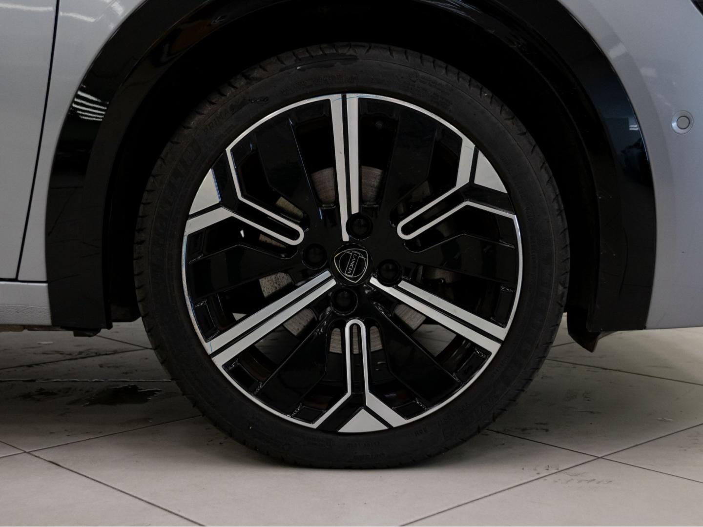 Lancia Ypsilon Ypsilon LX Hybrid 74kW (100CV)