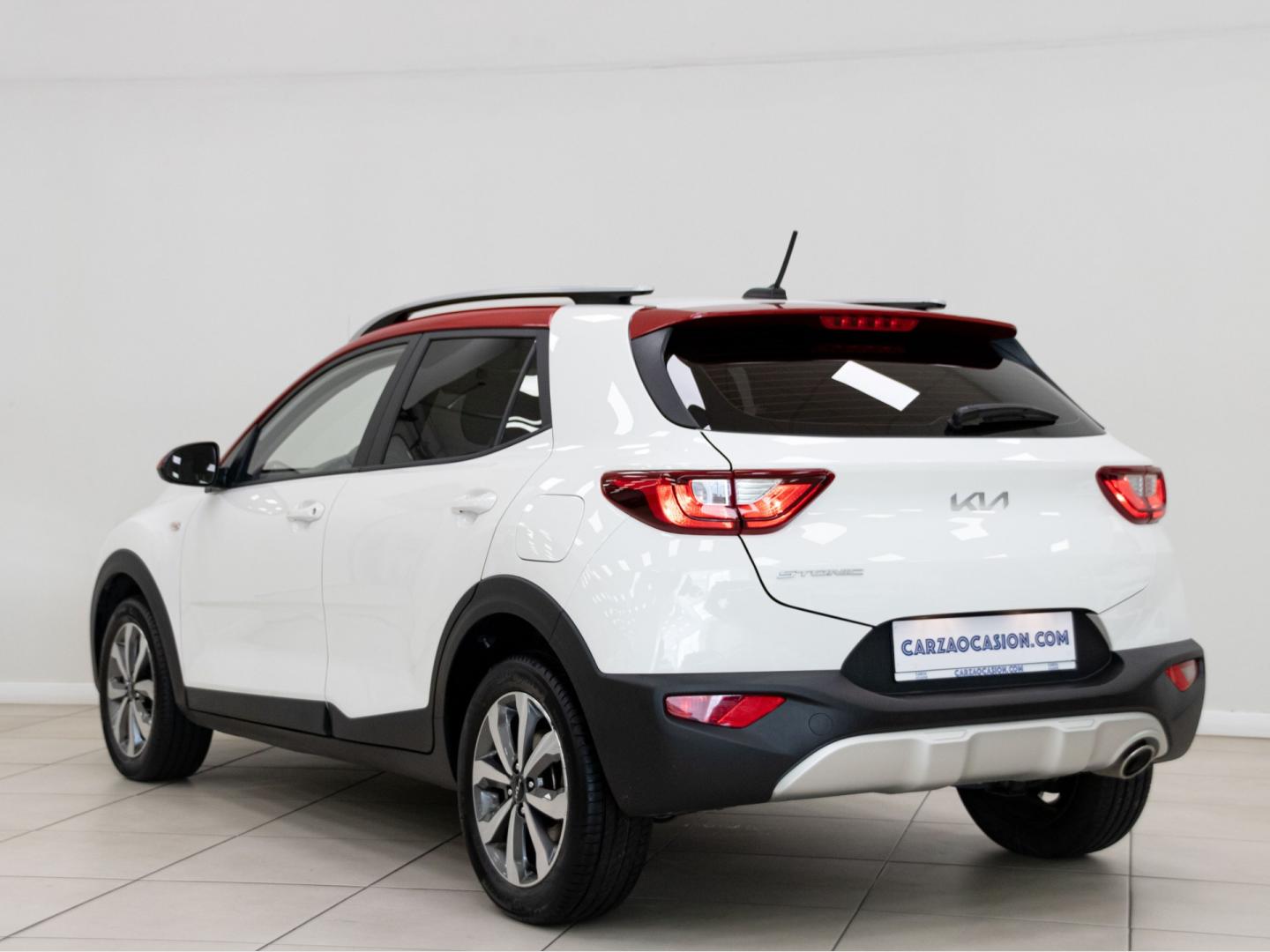 Kia Stonic 1.0 T-GDi 74kW (100CV) MHEV iMT Concept