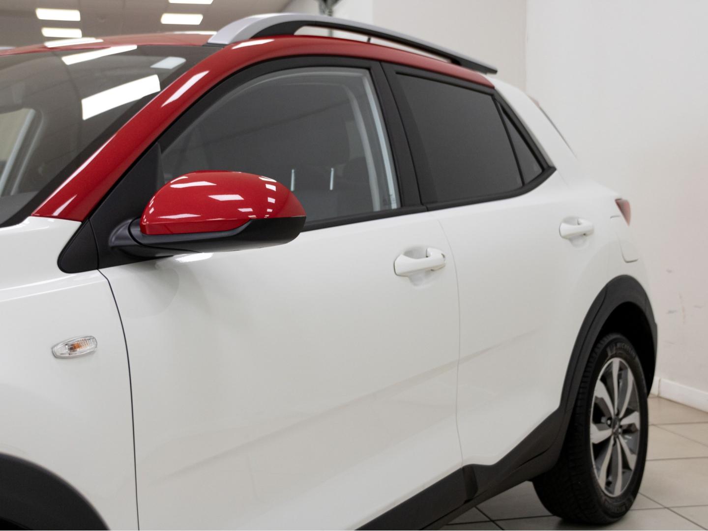 Kia Stonic 1.0 T-GDi 74kW (100CV) MHEV iMT Concept