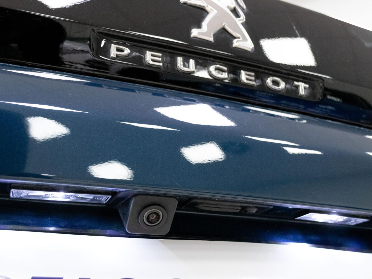 Peugeot 3008 Plug-in Hybrid 225 e-EAT8 Allure Pack