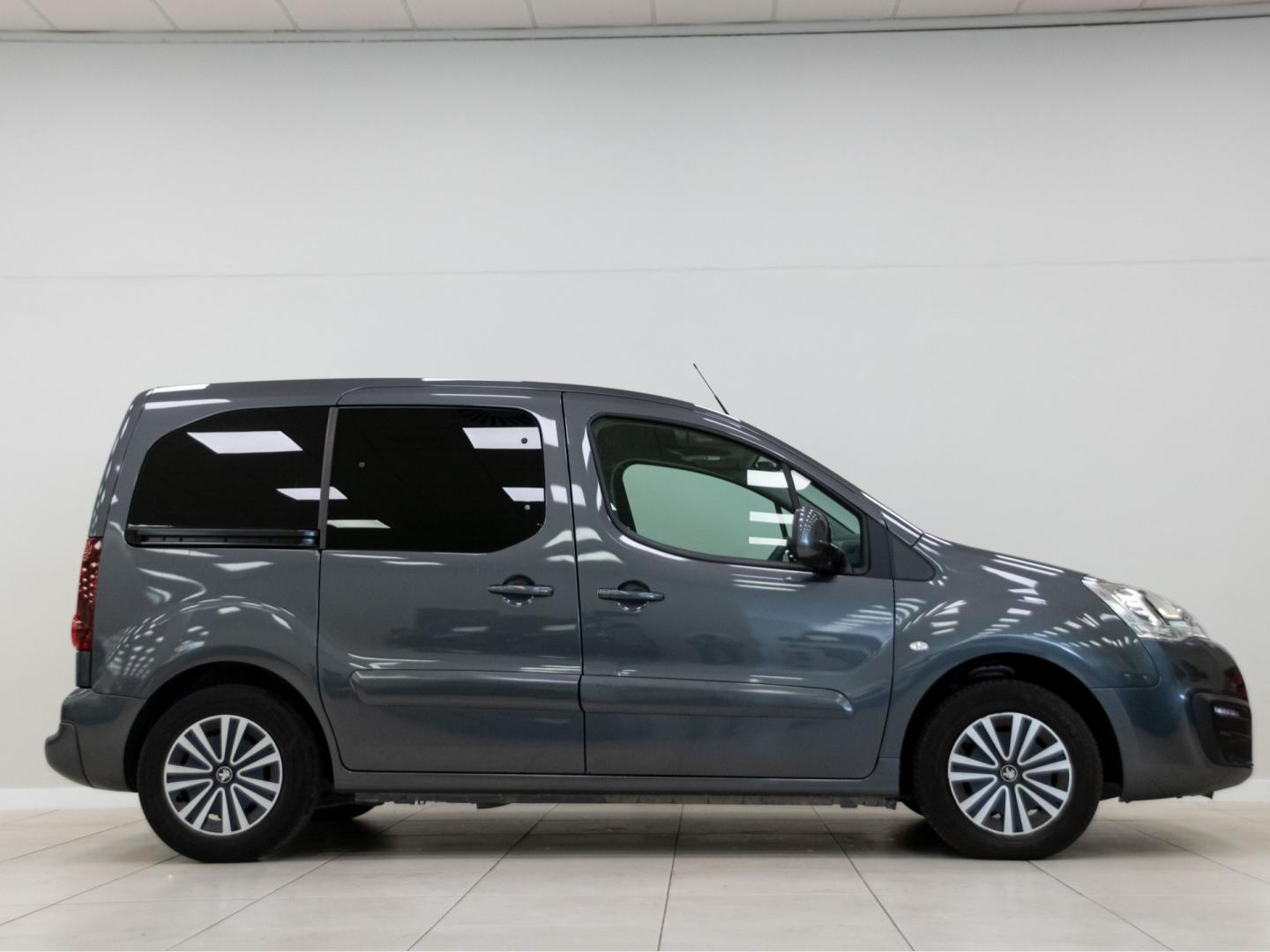 Peugeot Partner TEPEE Active 1.6 BlueHDi 73KW (100CV)