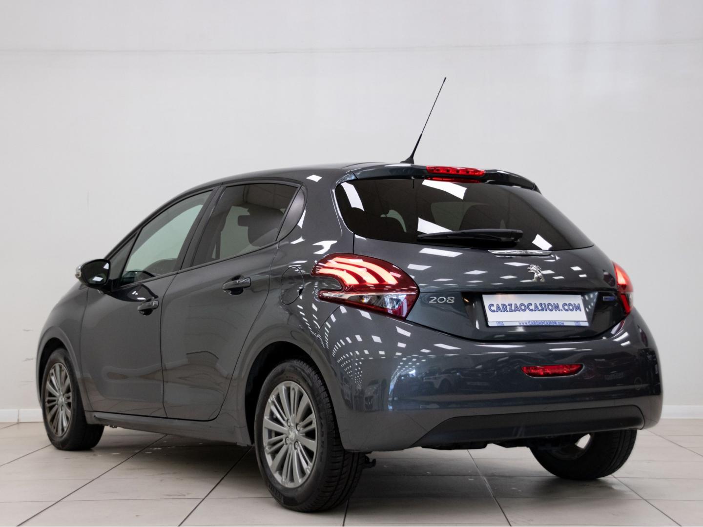 Peugeot 208 5P STYLE 1.2L PureTech 60KW (82CV)