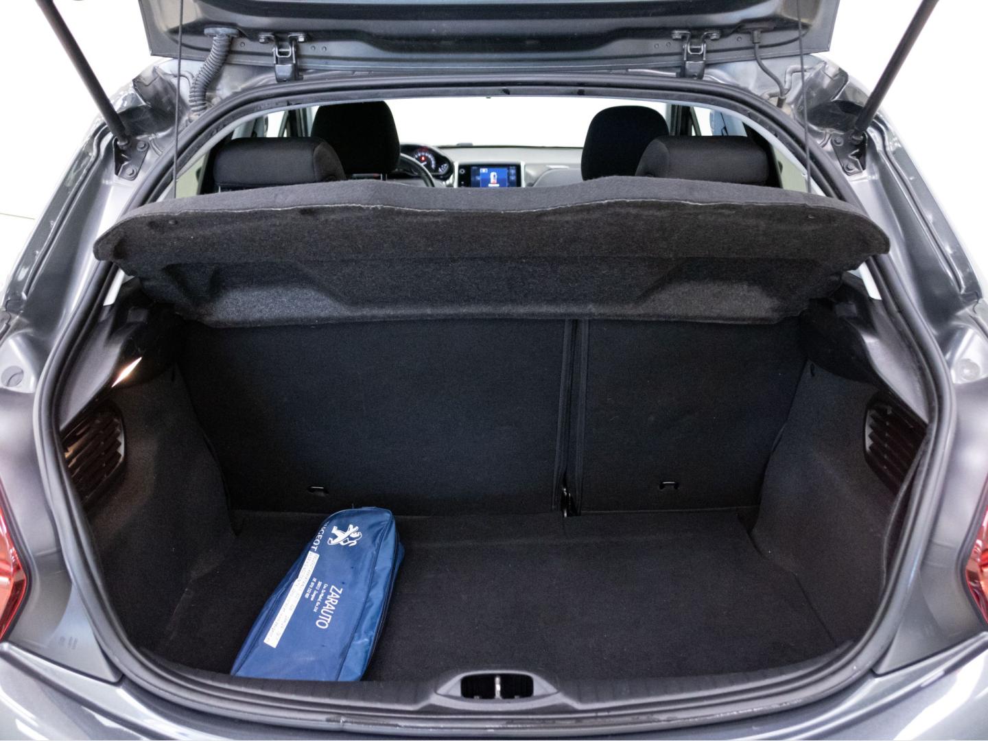 Peugeot 208 5P STYLE 1.2L PureTech 60KW (82CV)