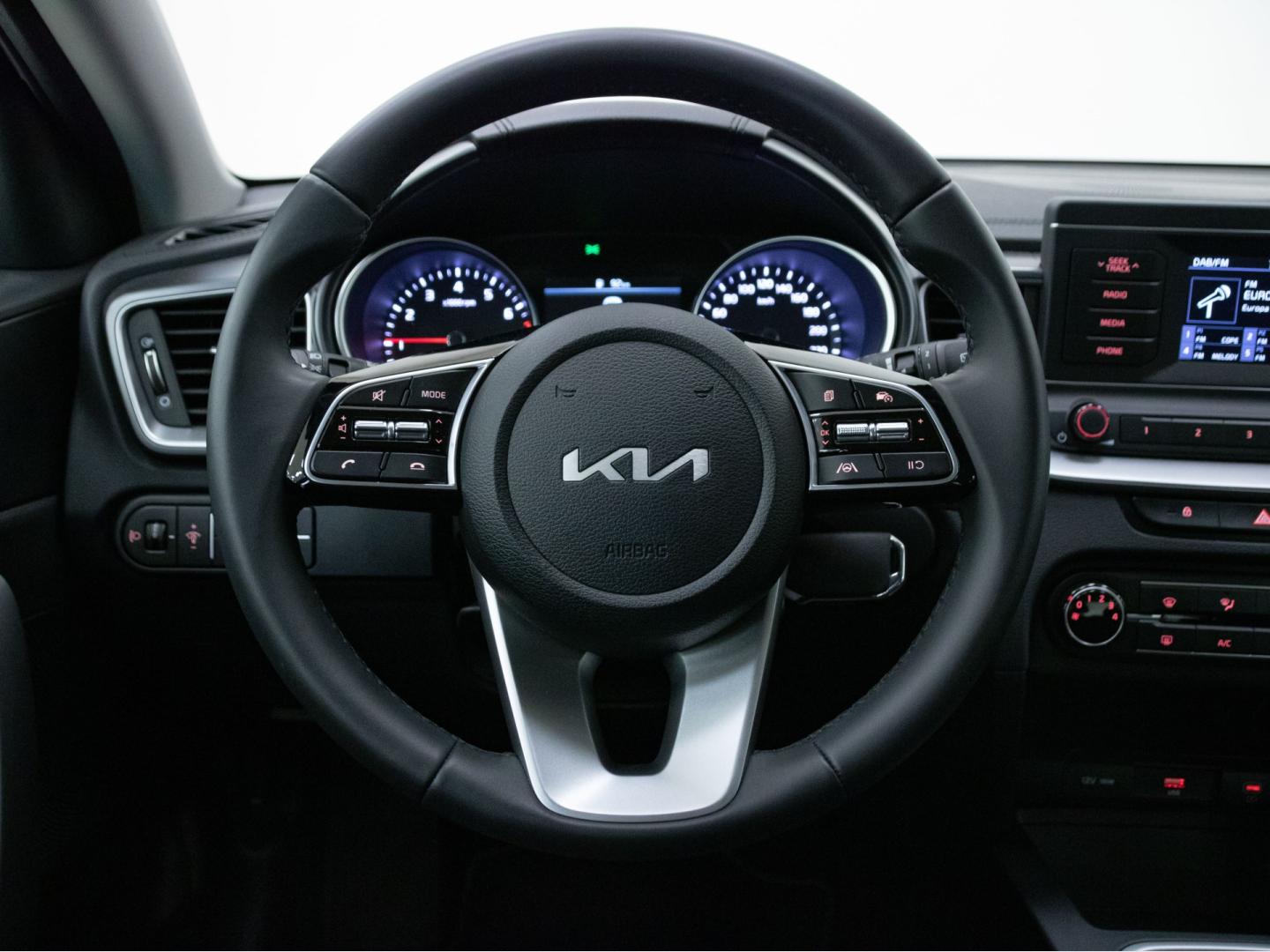 Kia Ceed 1.0 T-GDi 74kW (100CV) Concept