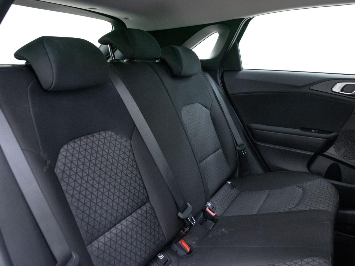 Kia Ceed 1.0 T-GDi 74kW (100CV) Concept
